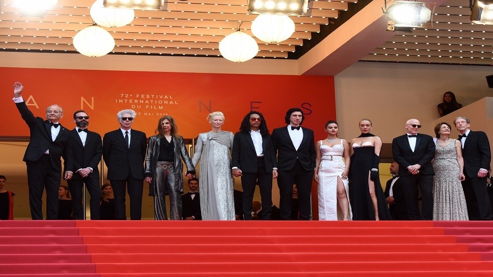  جوني ديب نجم الافتتاح  | مهرجان كان السينمائي الدولي يعود الى بهرجه وعدد هام من نجوم العالم على السجاد الاحمر